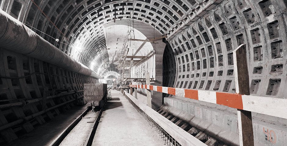 В Петербурге для новой ветки метро запустили тоннелепроходческий щит