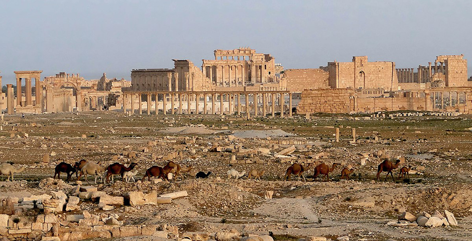 Археологи задумали полностью разобрать Арку Пальмиры в Сирии