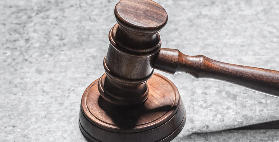 Суд Псковской области отправил на лечение женщину, лишившую жизни трех детей