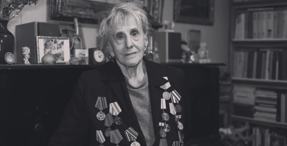 В Петербурге умерла блокадница и звезда TikTok Нина Сахарнова