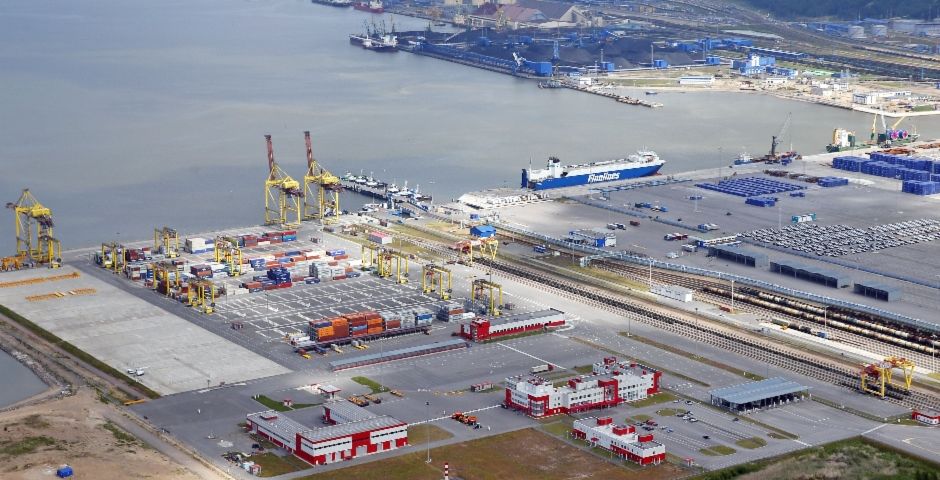Мощности перевалочного терминала СПГ в Мурманске увеличат на 30%