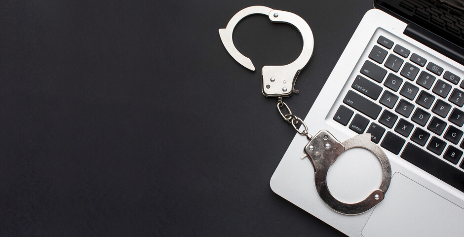 В Петербурге и Свердловской области задержаны подозреваемые в краже 15 миллионов рублей со счетов россиян