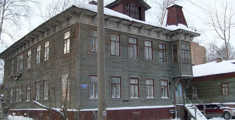 Более миллиарда рублей выделят в Поморье на ремонт многоквартирных домов