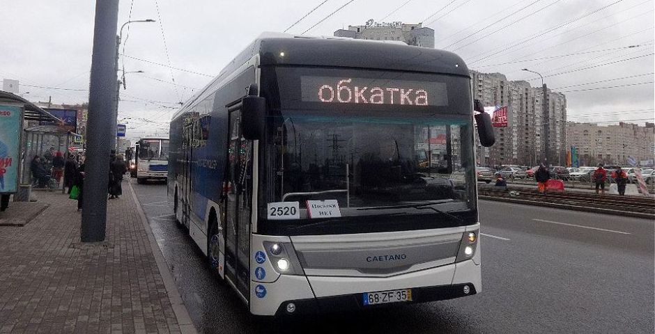 Португальский электробус испытывают на дорогах Петербурга
