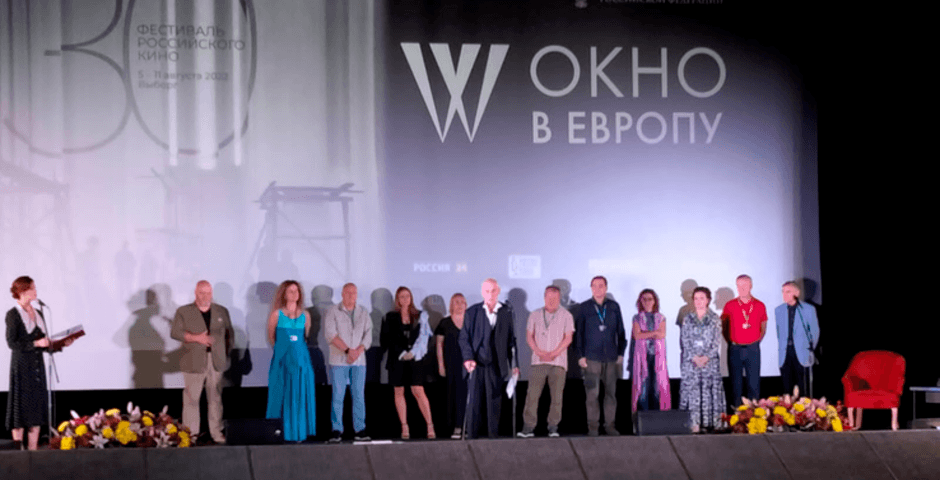 Гостям и участникам «Окна в Европу» покажут черновики «Войны и мира»