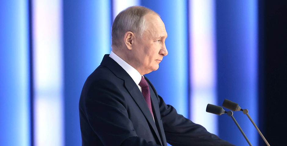 Путин подписал закон об изменении параметров сбора налогов с нефтяных компаний