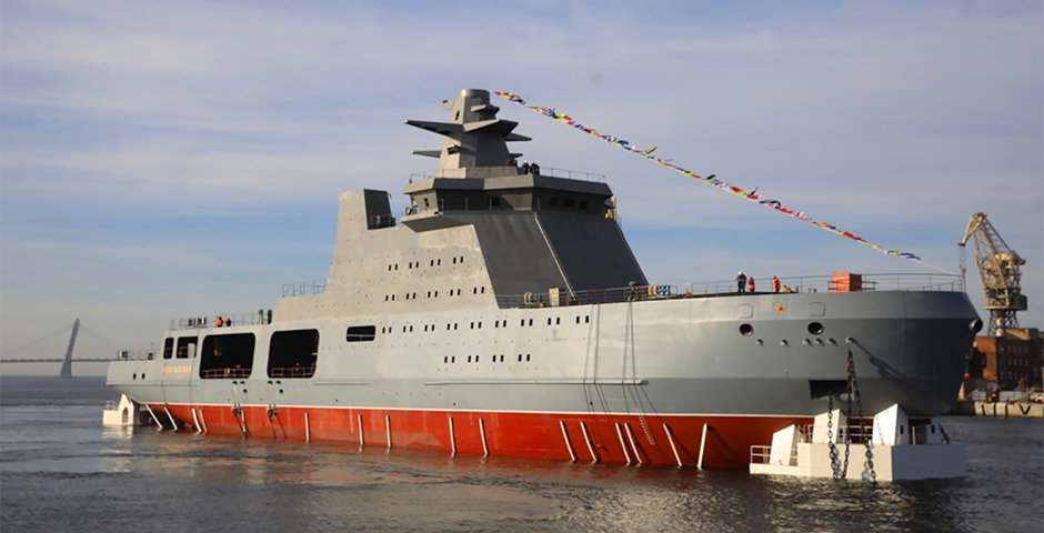 Боевой ледокол «Иван Папанин» готовится к приему в Северный флот