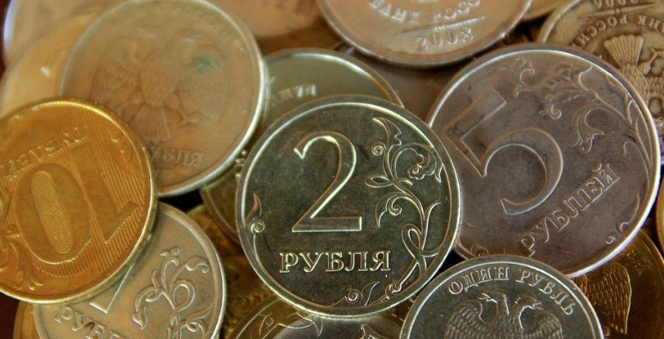 Полугодие с дефицитом бюджета завершили 47 регионов РФ