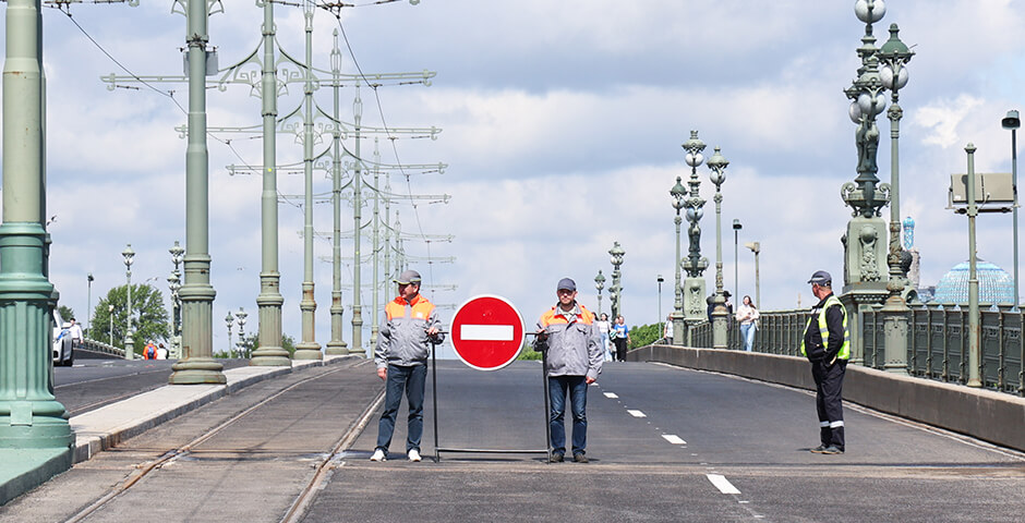В Петербурге после ремонта открыли Троицкий мост