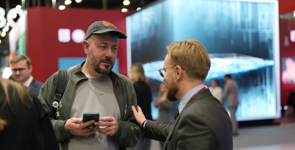 Блогер Лебедев посоветовал россиянам не переживать из-за ограничений в работе WhatsApp*