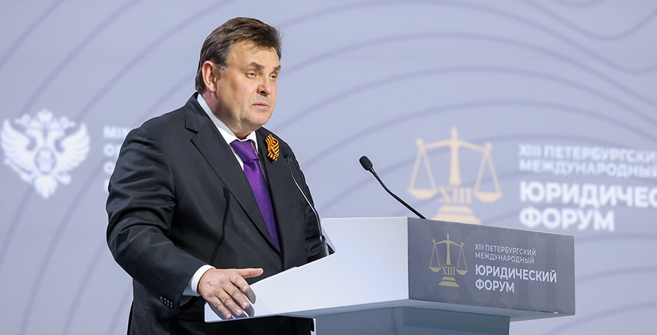 Чуйченко: сейчас почти все улицы в центре Санкт-Петербурга названы именами народовольцев и террористов
