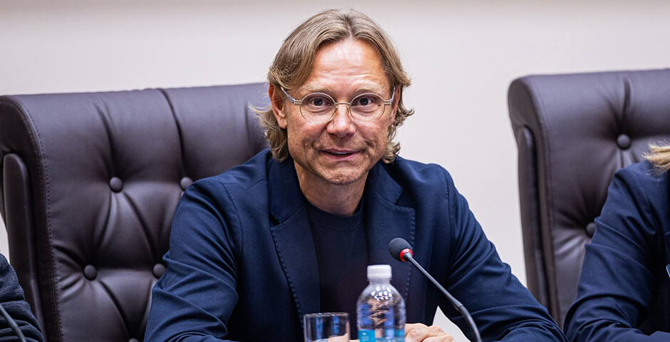 Тренеры сборных России, включая Валерия Карпина, посетят матчи ЮФЛ Северо-Запад