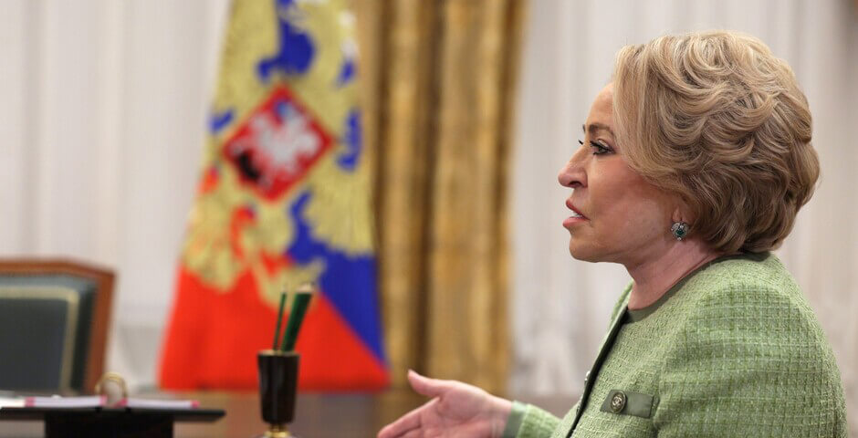 Матвиенко посоветовала не драматизировать ситуацию с топливом в России