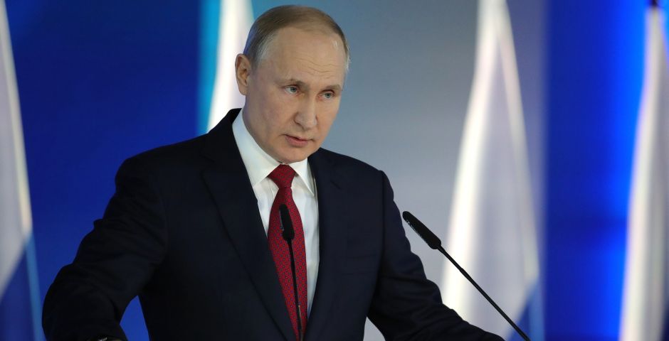 Путин отменил визит в Петербург — президент выступит с обращением к нации из-за коронавируса