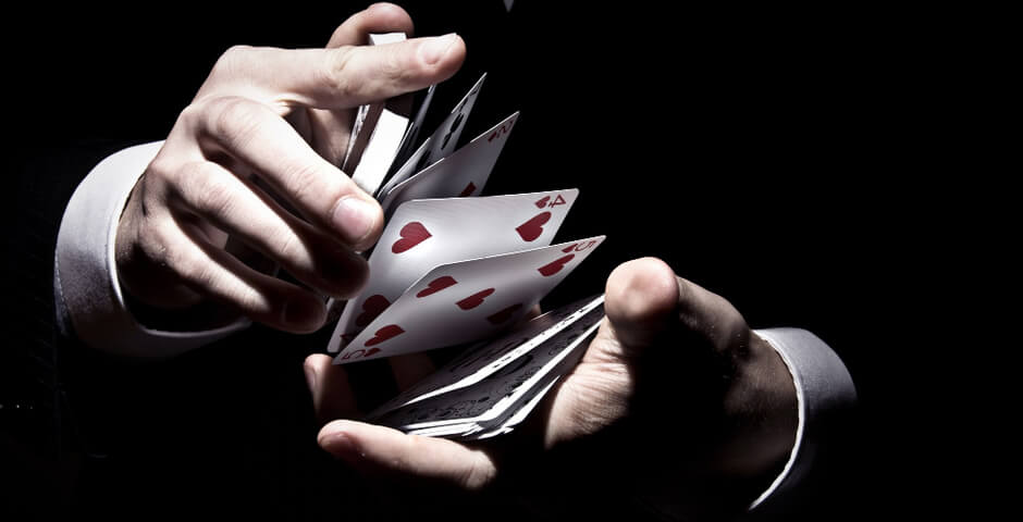 Американский сенатор заявил, что у США есть много козырей против России