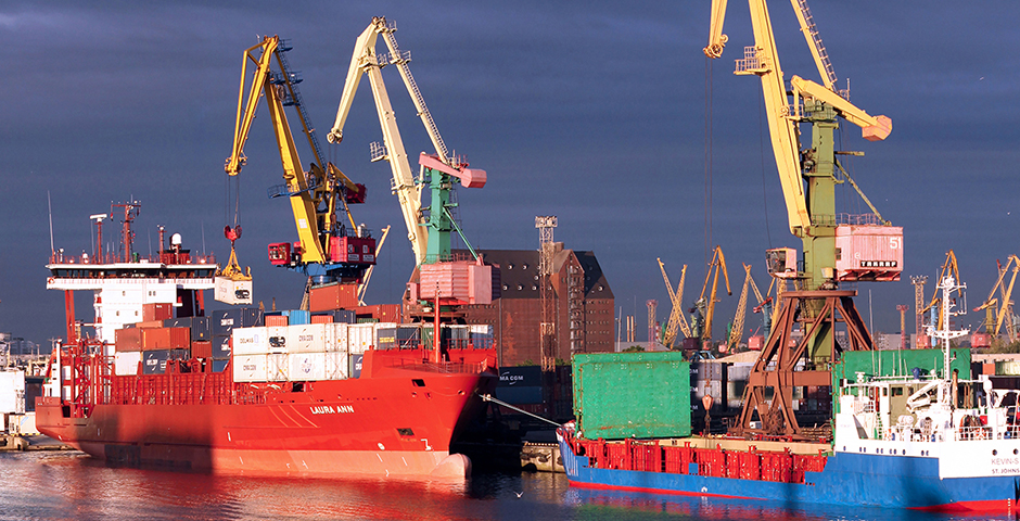 Власти увеличили субсидии на морские перевозки в Калининградскую область