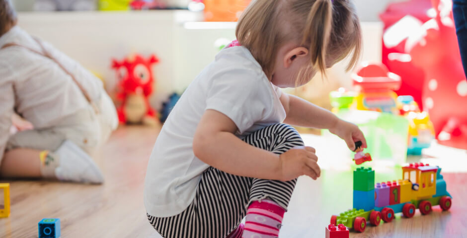 В Госдуме поддержали инициативу продлить работу детских садов до восьми вечера