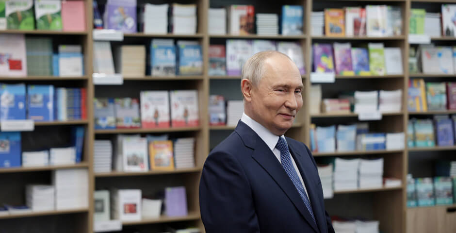 Путин предупредил о риске разделения общества на интеллектуалов и «нажимающих кнопочки»