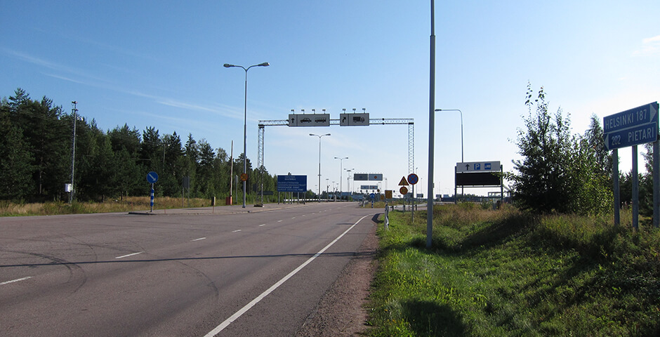Финны открыли два перехода на границе с Россией