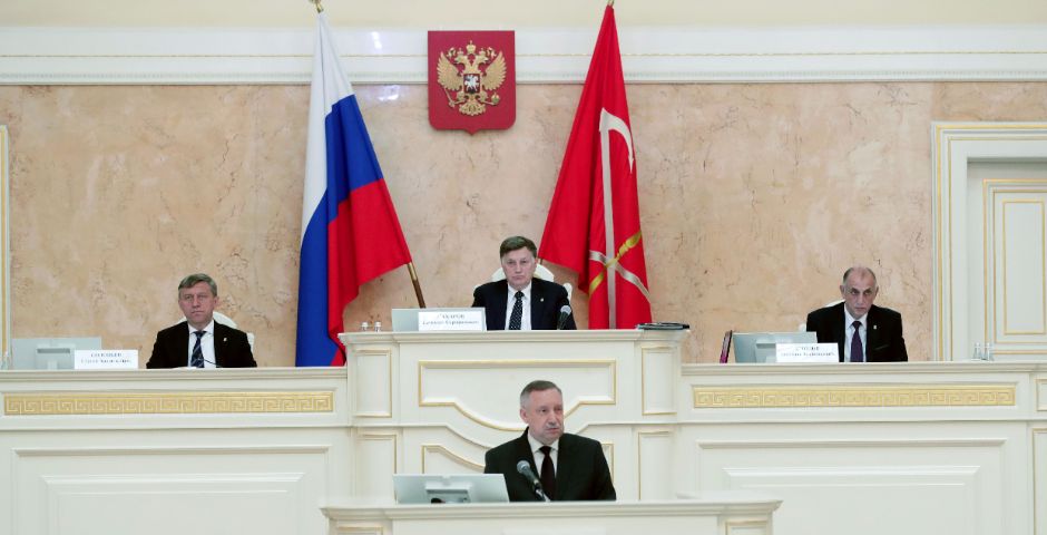 Парламент Петербурга принял в первом чтении проект бюджета на 2020 год