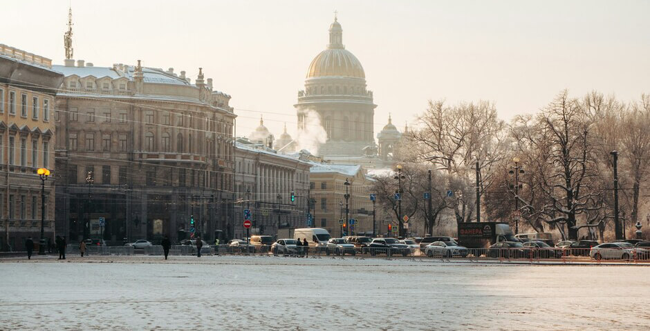 Петербуржцев ждет снег и похолодание в конце апреля