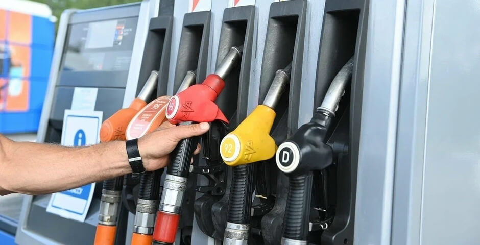 Жители Карелии пожаловались на завышенную стоимость топлива