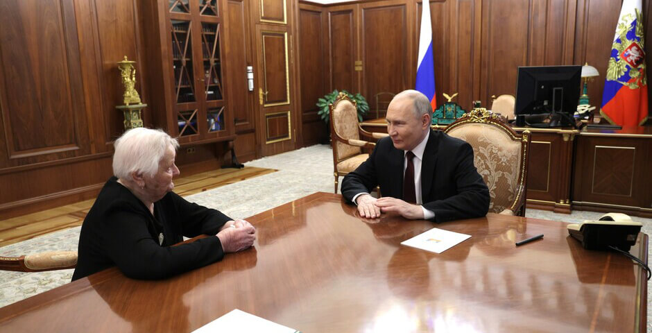 Учительница президента РФ рассказала, каким Путин был в школе