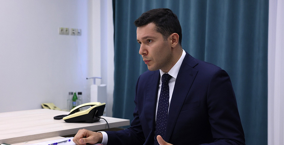 Алиханов рассказал про возможный ответ РФ за затор на границе с Литвой