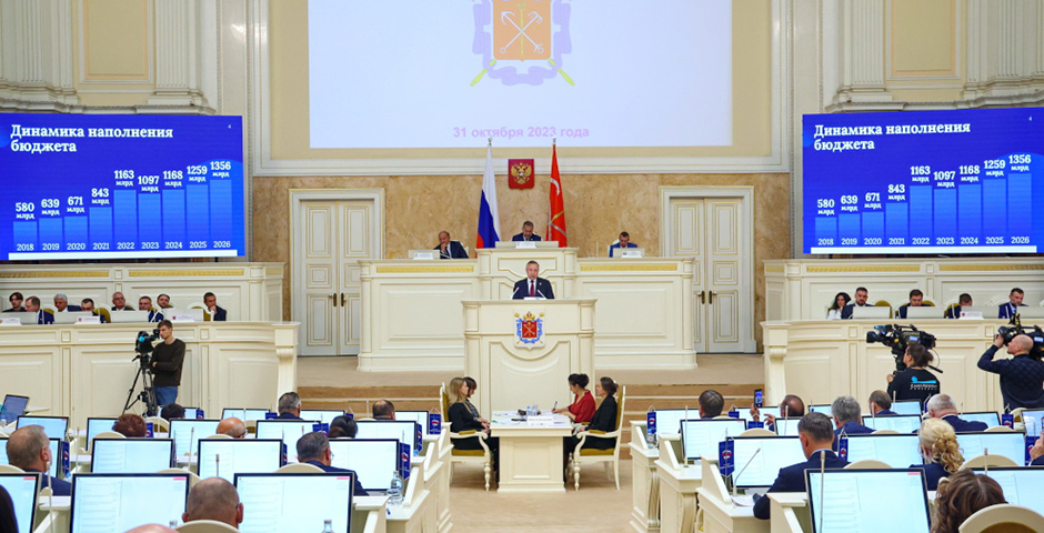 Петербург увеличит объем социальной поддержки участников СВО и их семей