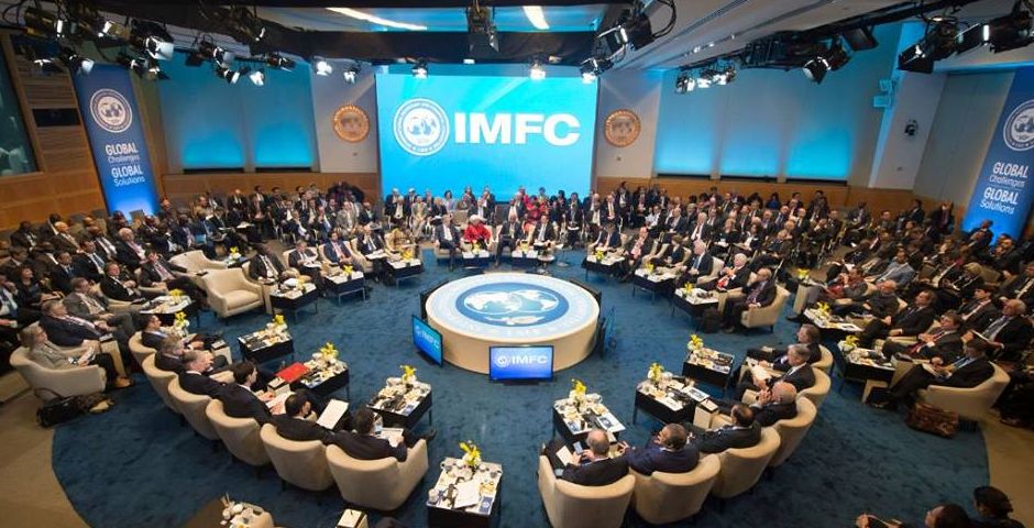 МВФ прогнозирует рекордное за 10 лет замедление темпов роста мировой экономики