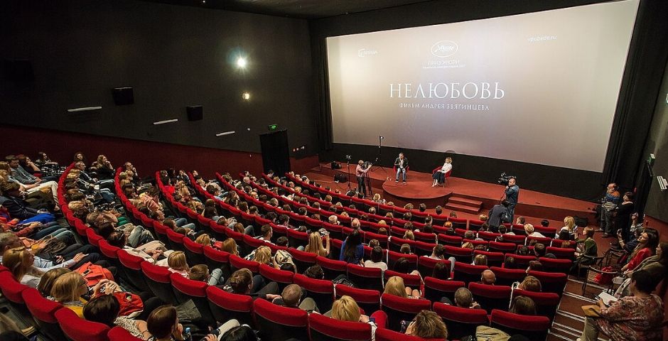 В Карелии открыли кинотеатры и пустили туристов в «Валаамский архипелаг»
