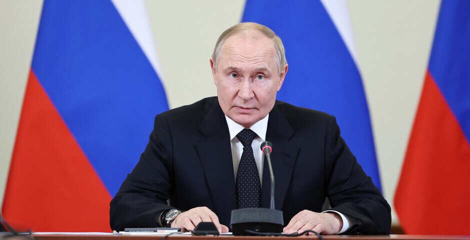 Путин подписал указ о создании в Петербурге Национального центра по судостроению