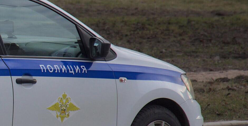 Петербургский двор был оцеплен после обнаружения дрона