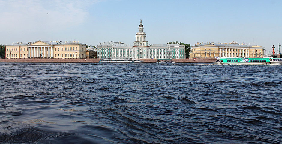 В Петербурге стартовал сезон пассажирской навигации по рекам и каналам