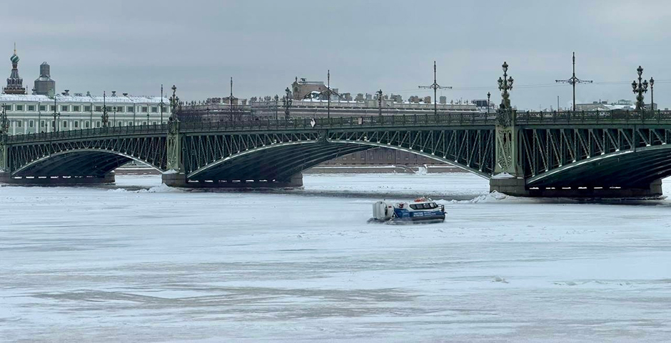 В Петербурге запустят 20-местные суда на воздушной подушке