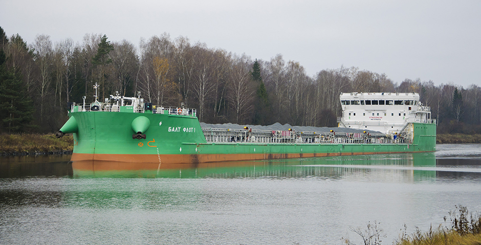 В 2025 году около 100 речных судов должно быть построено в РФ