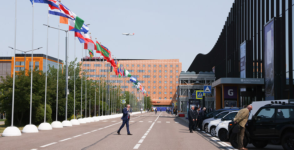 Путин 7 июня примет участие в пленарном заседании ПМЭФ-2024