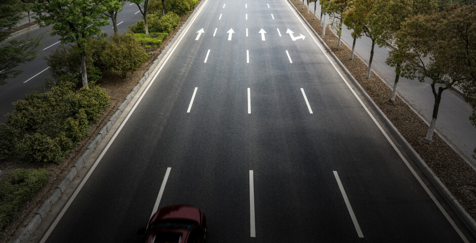 За год более 310 километров федеральных трасс расширили до четырех и шести полос