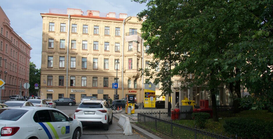 В Петербурге будут проводить изыскания под строительство выхода с «Театральной»