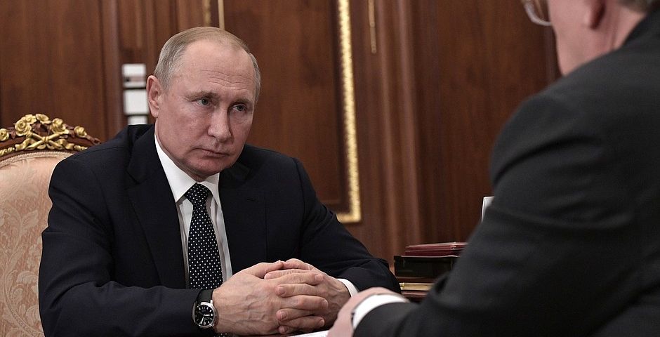 Путин о неисполнении расходов бюджета на триллион рублей: «Что-то многовато»