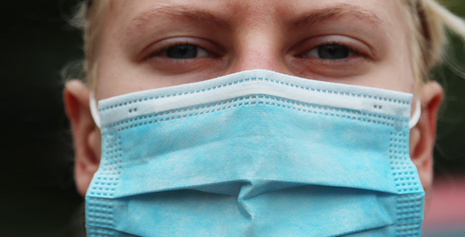 Попова рассказала, что в России зафиксировали случаи заражения новым штаммом коронавируса