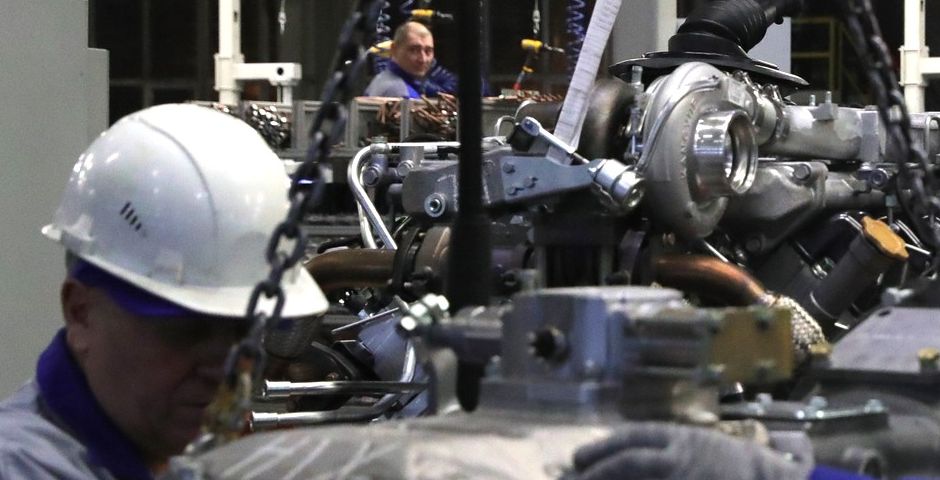 Hyundai построит в Петербурге завод по производству двигателей
