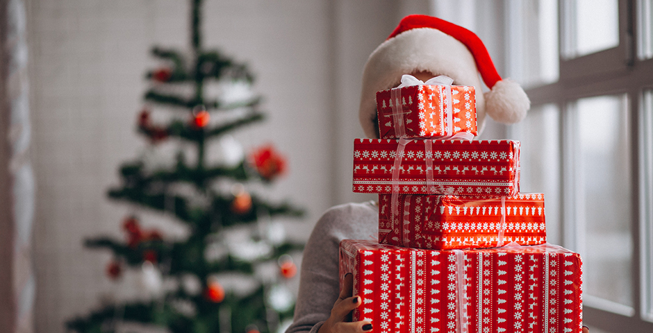 Россияне рассказали о самых неудачных новогодних подарках: исследование