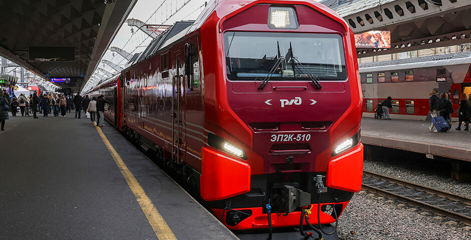 Между Петербургом и Москвой запущена обновленная «Красная стрела»