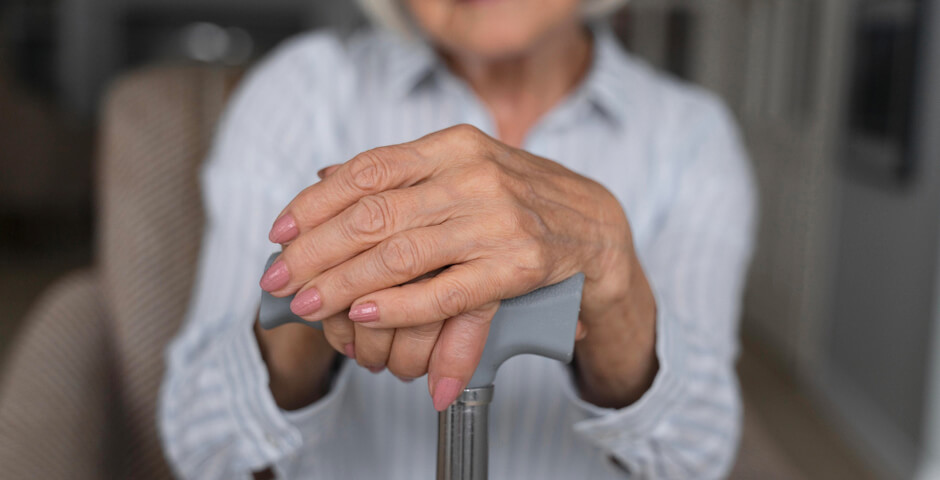 Эксперт: с 1 января в РФ повысят страховые пенсии