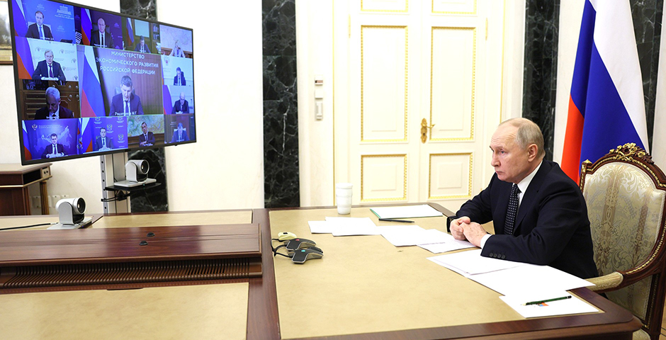 Путин заявил о рекордном вводе нового жилья в России