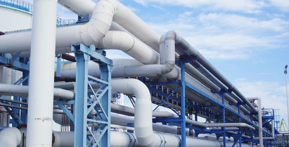 Киев сообщил о просьбах перестать бить по нефтяным объектам в России