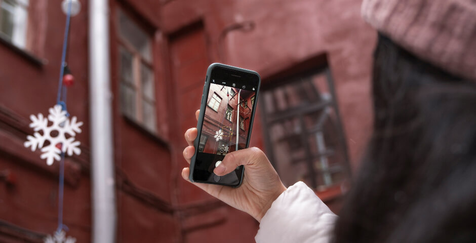 Туристов, встречающих Новый год в Петербурге, предупредили о возможных проблемах с интернетом