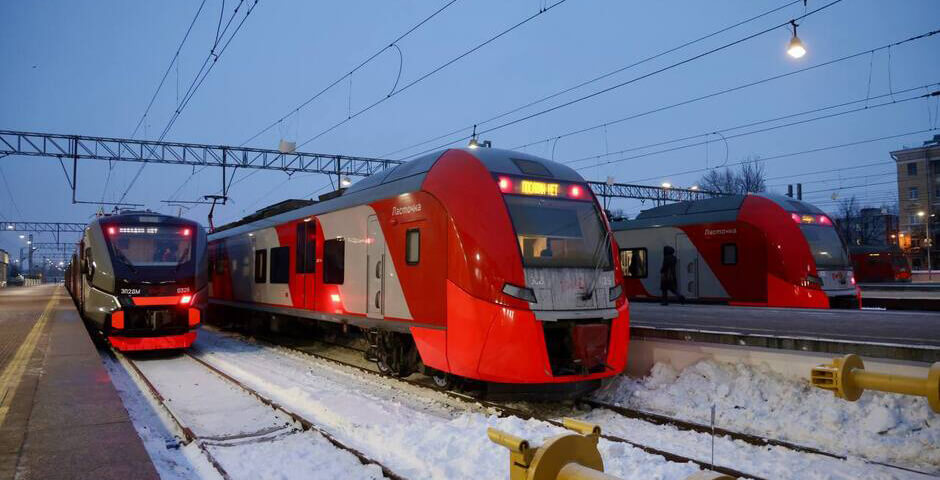 Между Петербургом и Сестрорецком запустили второй электропоезд серии ЭП2ДМ