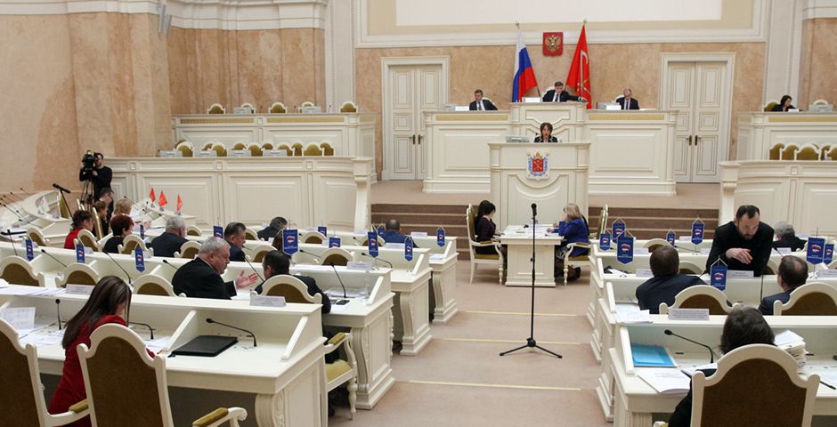 Парламент Петербурга рассмотрит кандидатуру детского омбудсмена 26 февраля